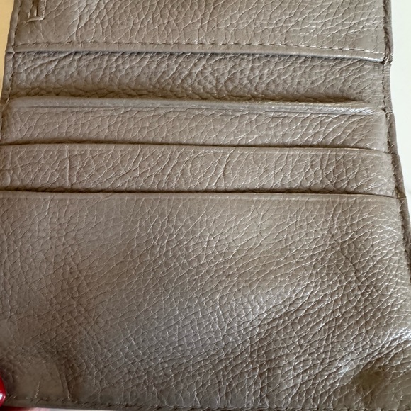 Marc by Marc Jacobs Wallet Taupe Tri Color wallet - Picture 10 of 12